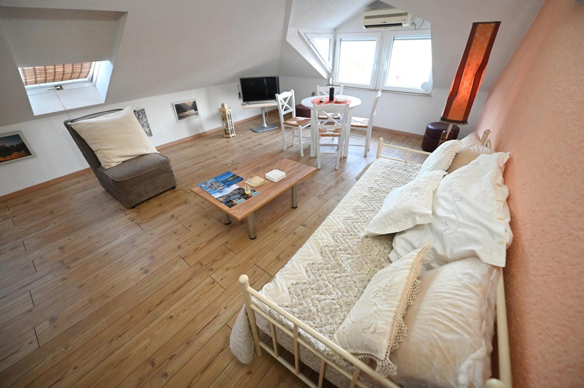 Eke Irin Apartments Ohrid Eksteriør billede