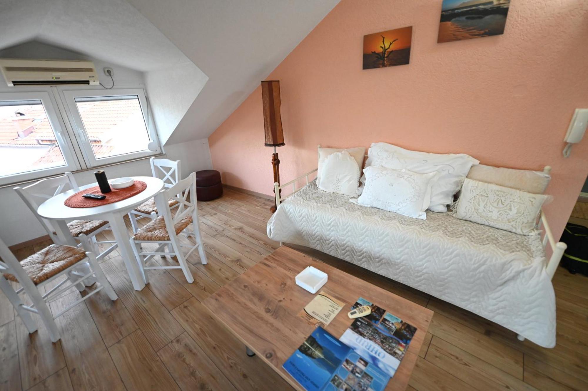 Eke Irin Apartments Ohrid Eksteriør billede